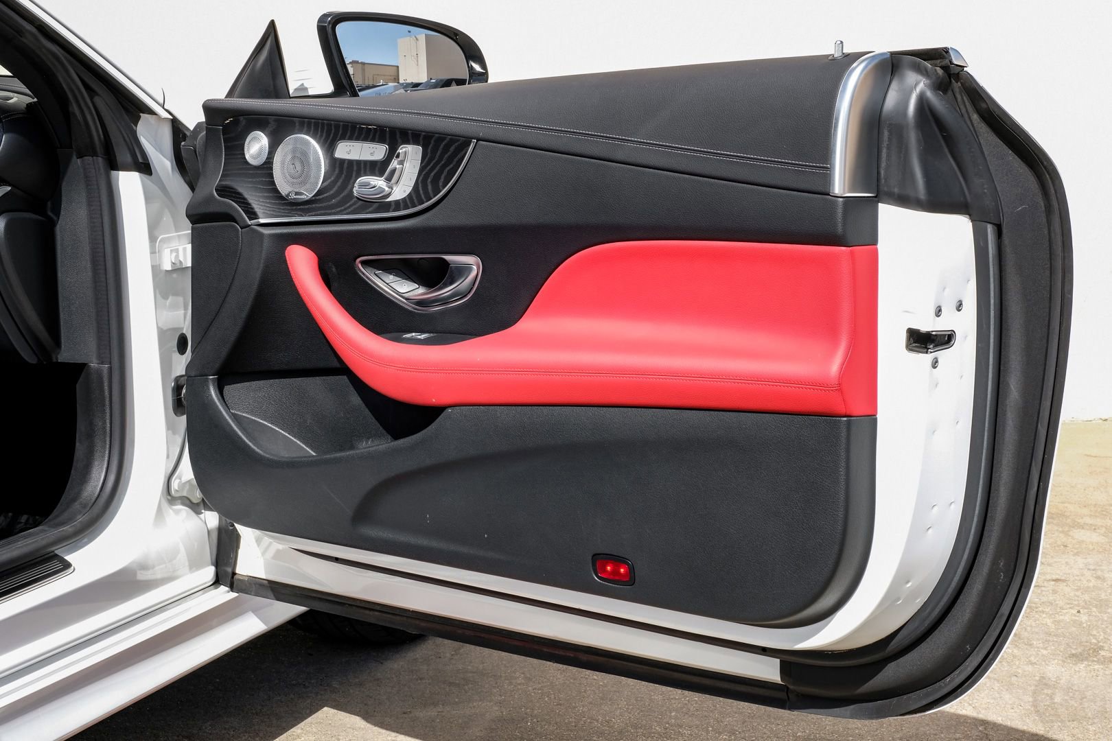 Used 2020 Mercedes-Benz E 450 Coupe w/ AMG Line image 35