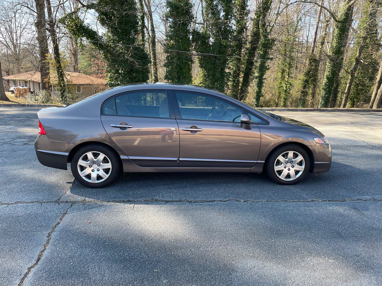 Used 2010 Honda Civic LX image 2