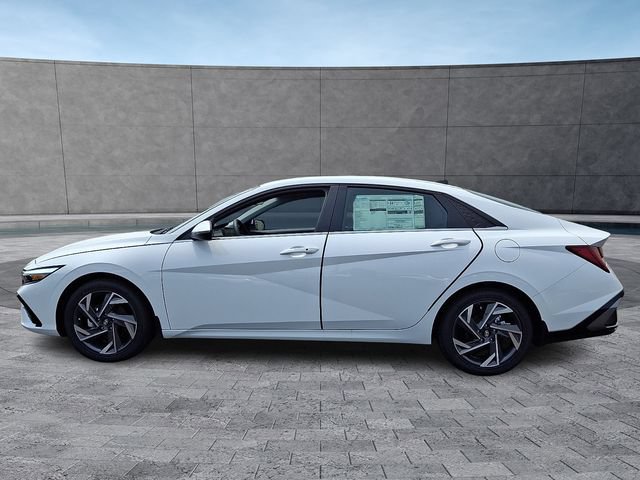 New 2026 Hyundai Elantra Limited FWD image 4