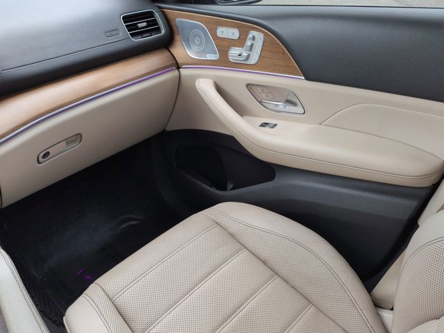 Used 2020 Mercedes-Benz GLS 450 4MATIC image 17
