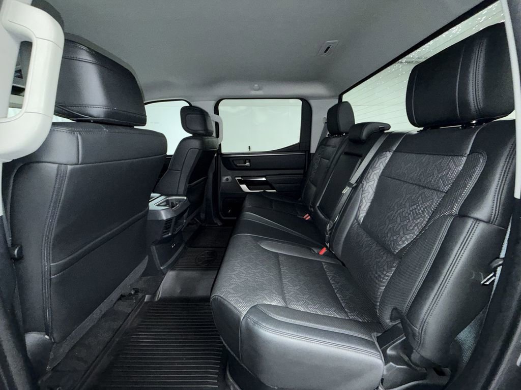Used 2023 Toyota Tundra Limited image 4