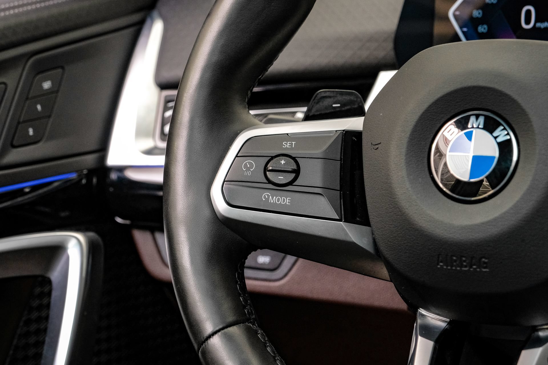 Used 2025 BMW X2 xDrive28i AWD/4WD image 21