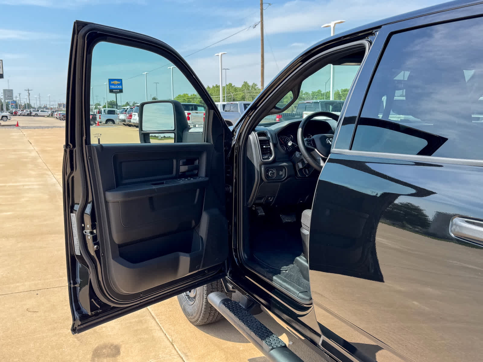 New 2026 RAM 2500 Tradesman image 23