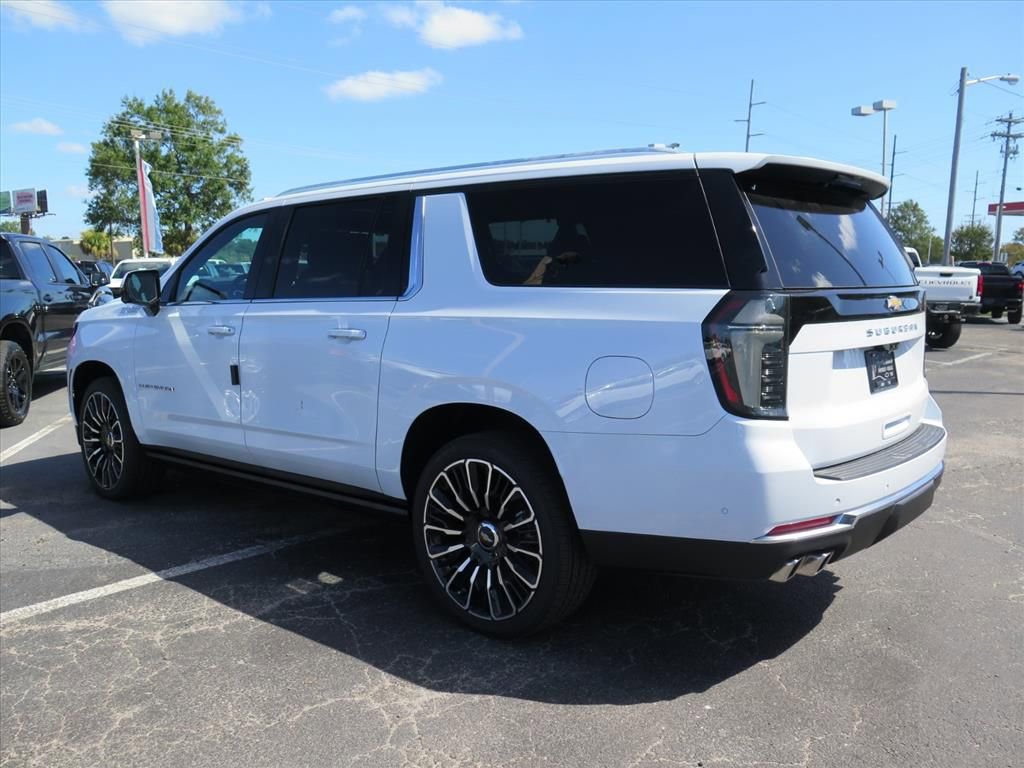 New 2026 Chevrolet Suburban High Country image 6