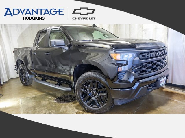 New 2026 Chevrolet Silverado 1500 Custom w/ Turbomax Blackout Package