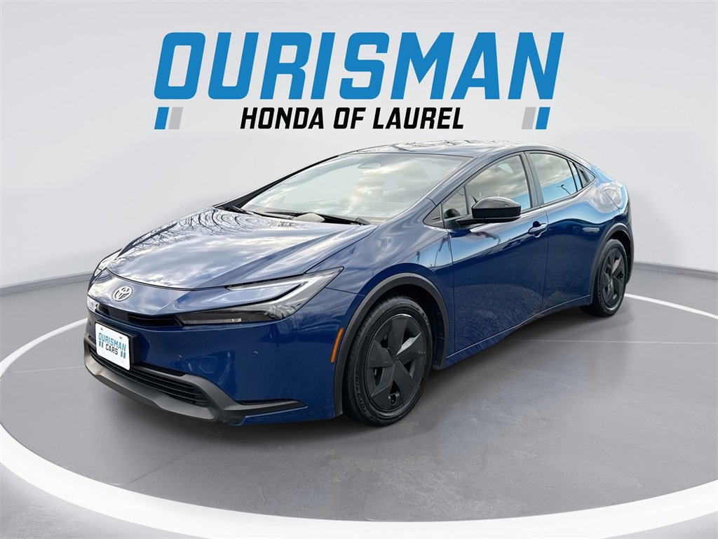 Used 2024 Toyota Prius LE