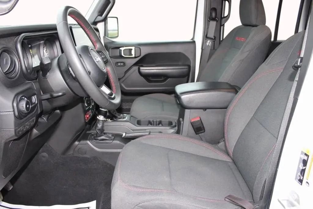 Used 2024 Jeep Wrangler Unlimited Rubicon image 10