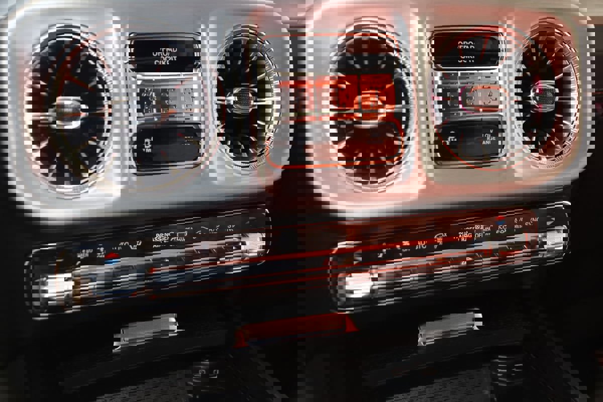 Used 2025 Mercedes-Benz G 63 AMG 4MATIC image 49