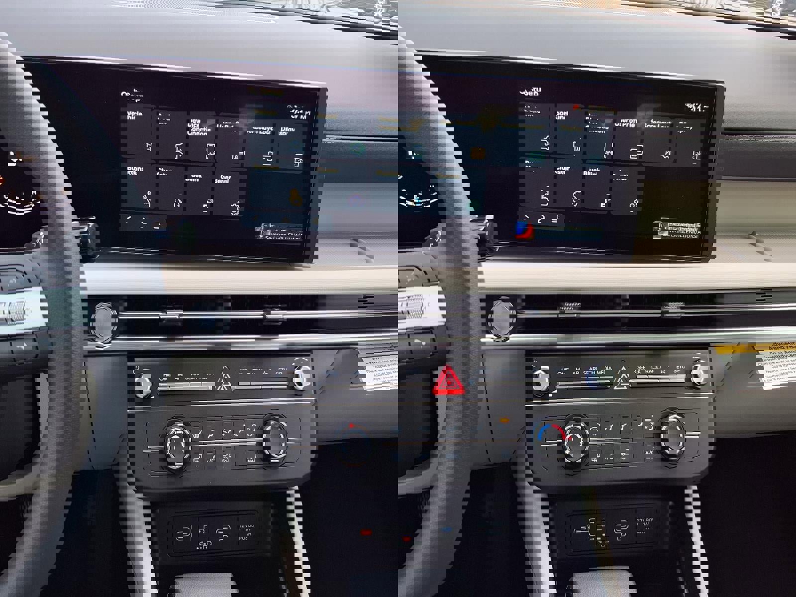 New 2026 Hyundai Tucson SE image 15