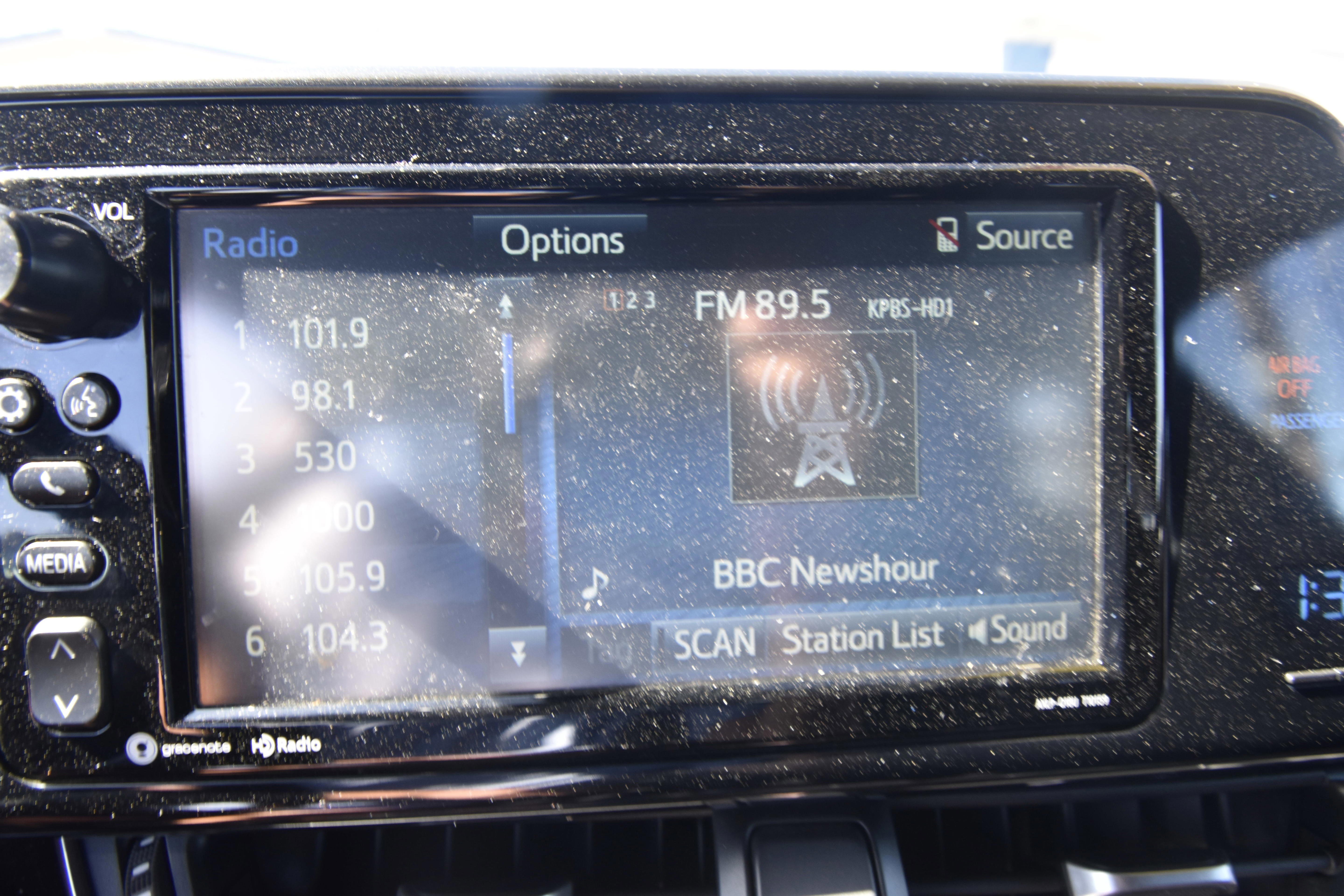 Used 2018 Toyota C-HR XLE image 10