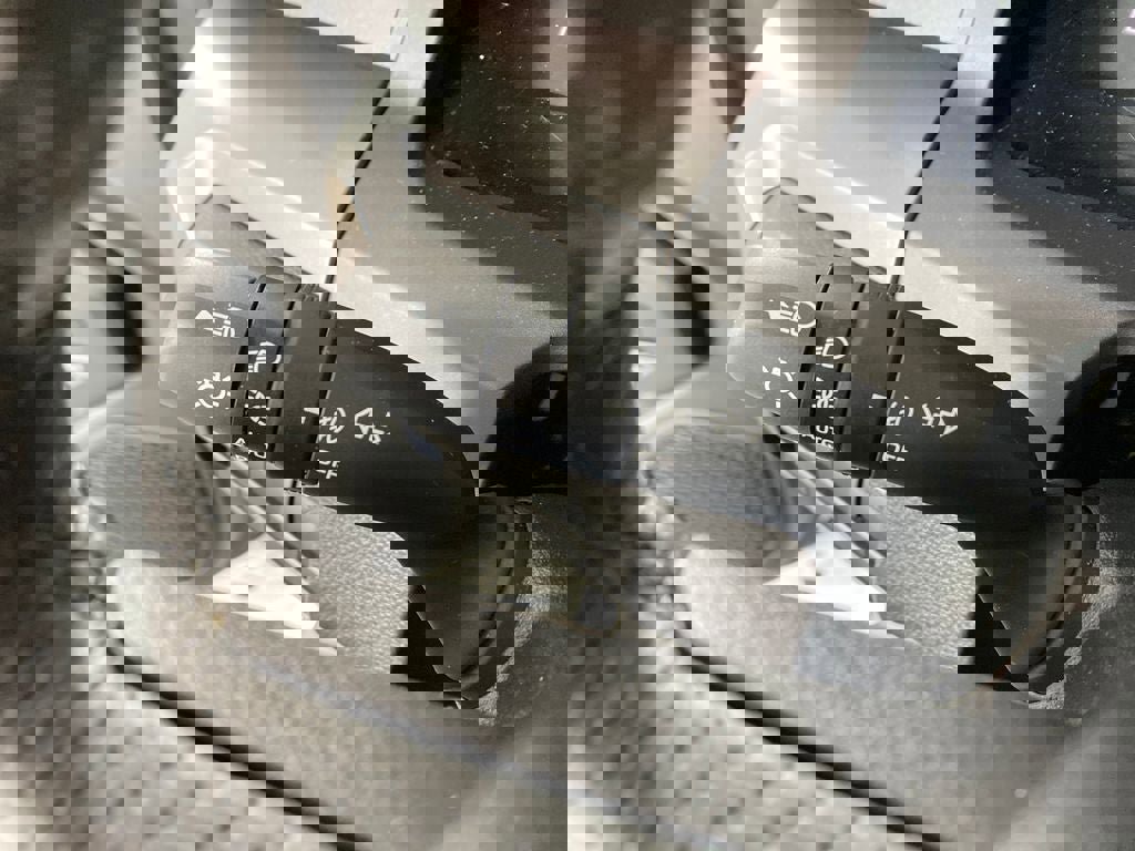 New 2024 Toyota Tacoma SR5 w/ SR5 Upgrade Package image 17