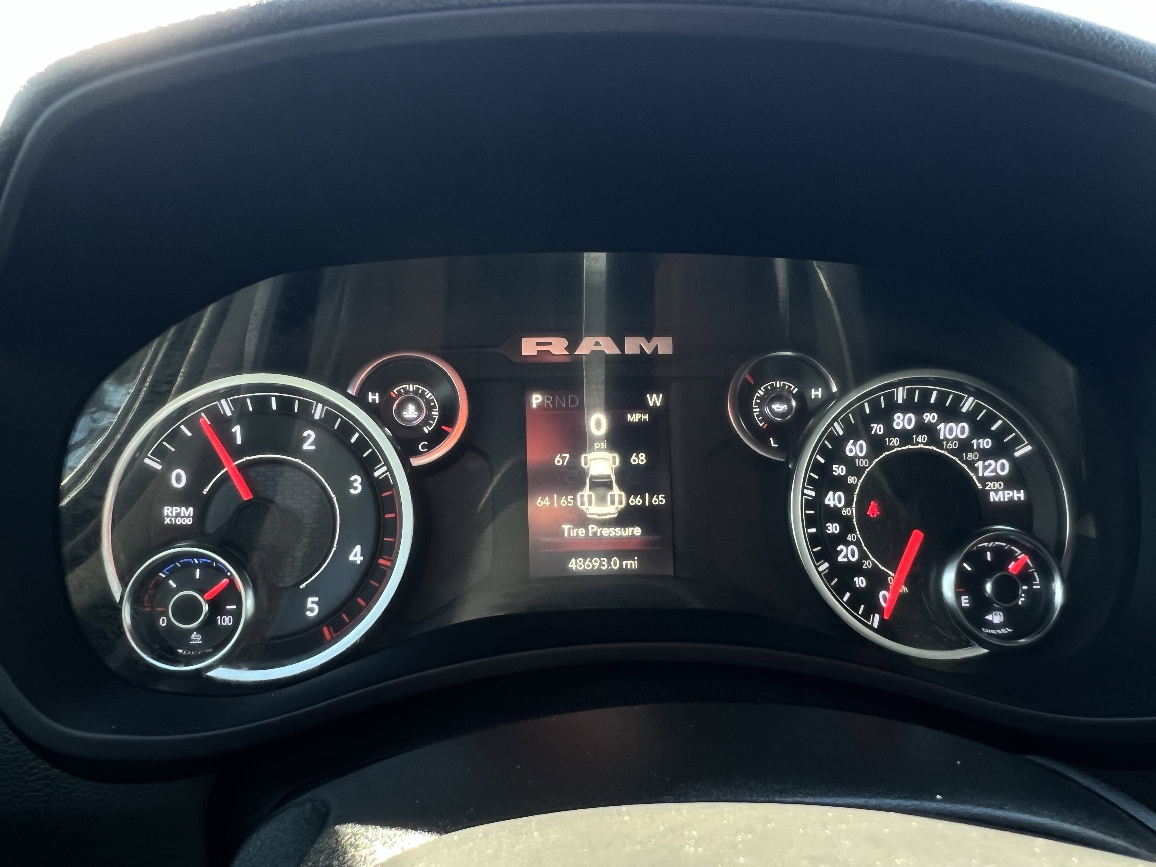 Used 2024 RAM 3500 Tradesman w/ Chrome Appearance Group image 20