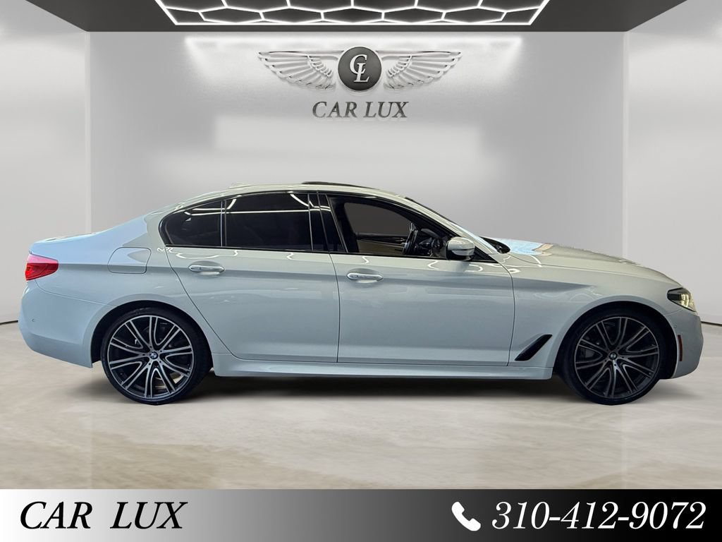 Used 2017 BMW 540i w/ M Sport Package RWD image 6