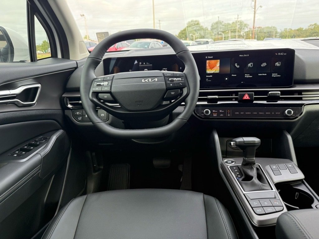 New 2026 Kia Sportage EX w/ EX Panorama Roof Package image 10