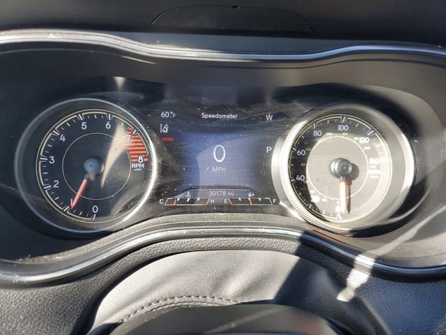 Used 2022 Jeep Cherokee Latitude Lux w/ Sun & Sound Group image 19