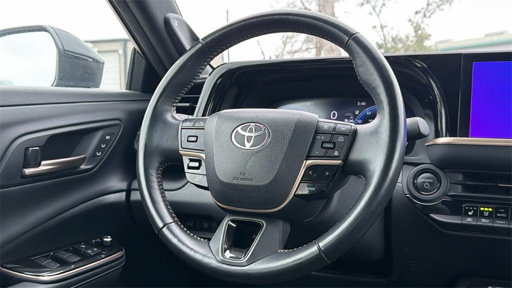 Certified 2024 Toyota Crown Limited image 38