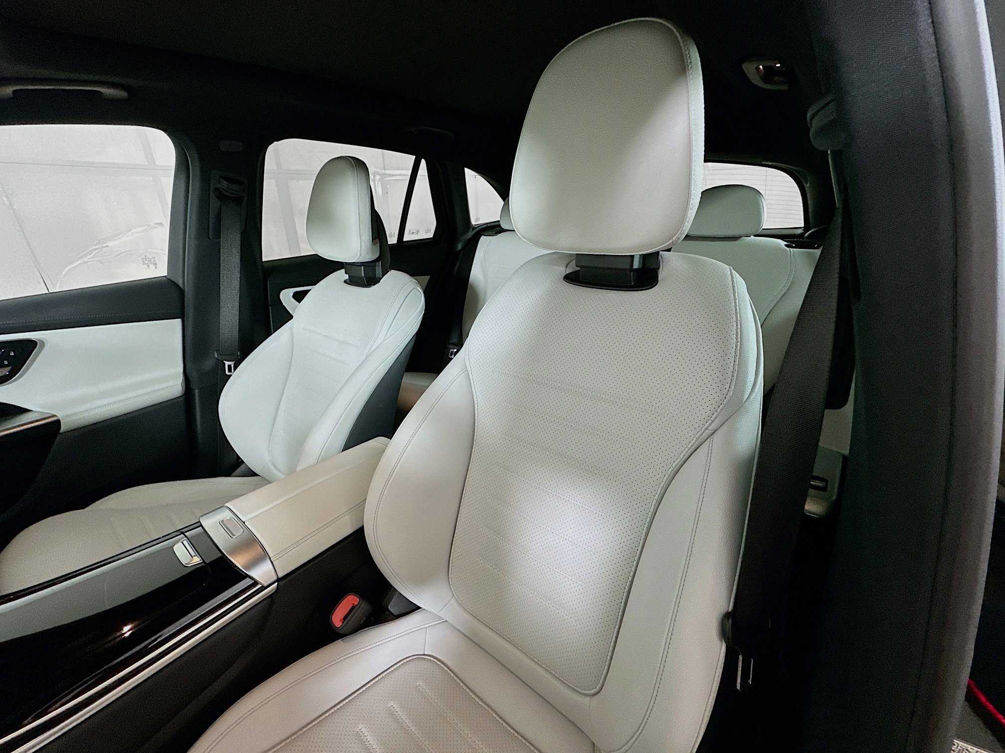 Certified 2024 Mercedes-Benz GLC 300 4MATIC image 21