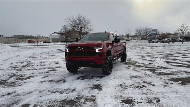 Used 2024 Chevrolet Silverado 1500 RST w/ Z71 Off-Road Package image 4