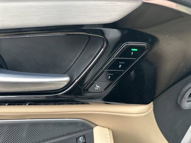 Used 2025 Acura MDX SH-AWD w/ Technology Package image 20