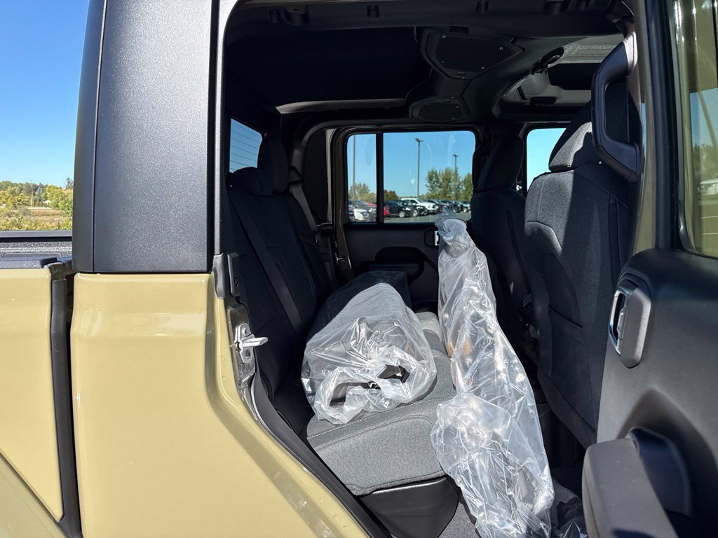 New 2027 Jeep Gladiator Sport AWD/4WD image 13