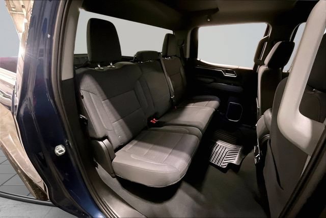 Used 2023 Chevrolet Silverado 1500 LT AWD/4WD image 28