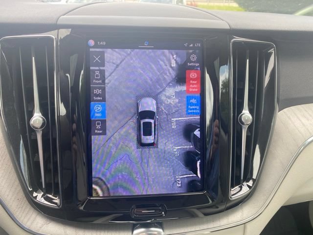Used 2023 Volvo XC60 B5 Plus w/ Climate Package AWD/4WD image 22