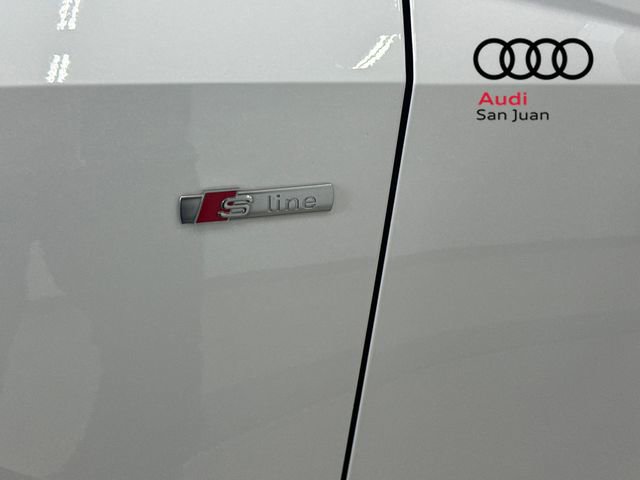 Used 2025 Audi Q3 2.0T Premium w/ Convenience Package image 6