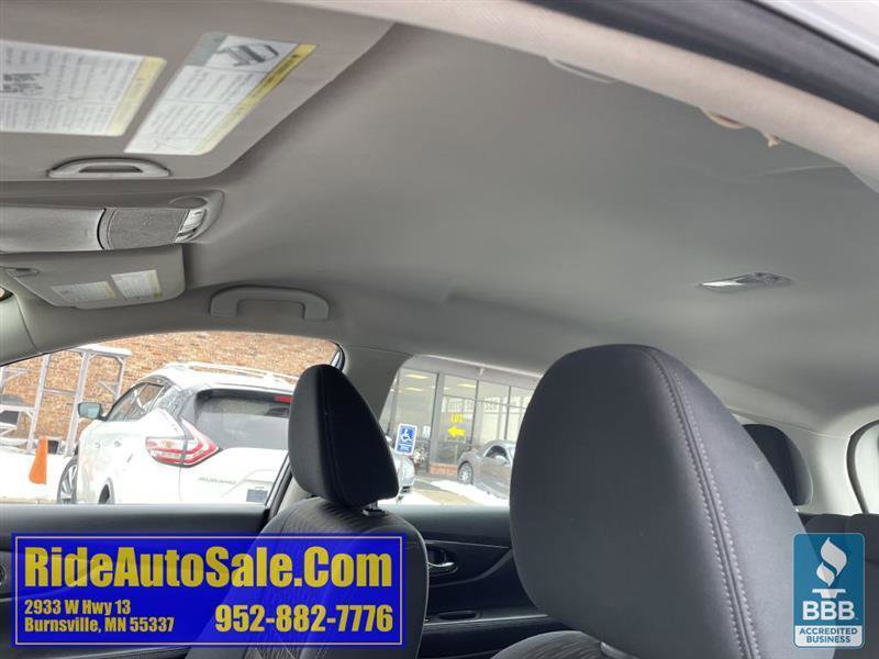 Used 2018 Nissan Rogue S image 26