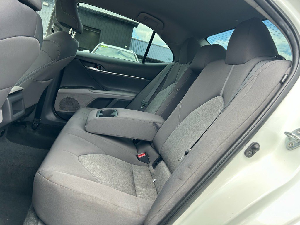 Used 2023 Toyota Camry LE w/ Convenience Package FWD image 16
