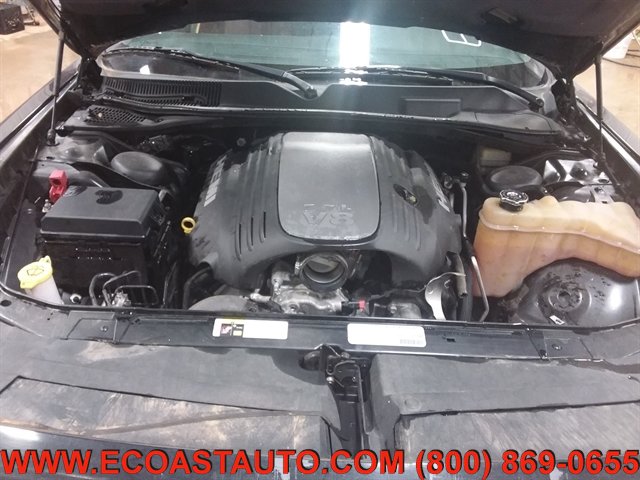 Used 2013 Dodge Challenger R/T RWD image 7