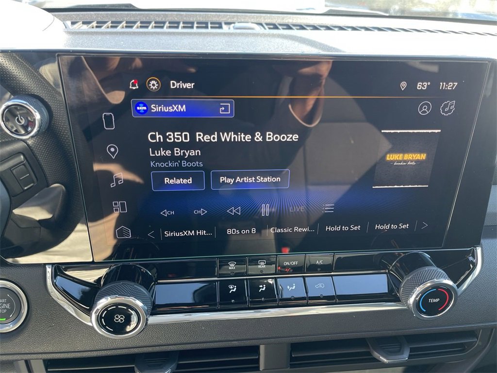 New 2025 Chevrolet Colorado W/T image 16