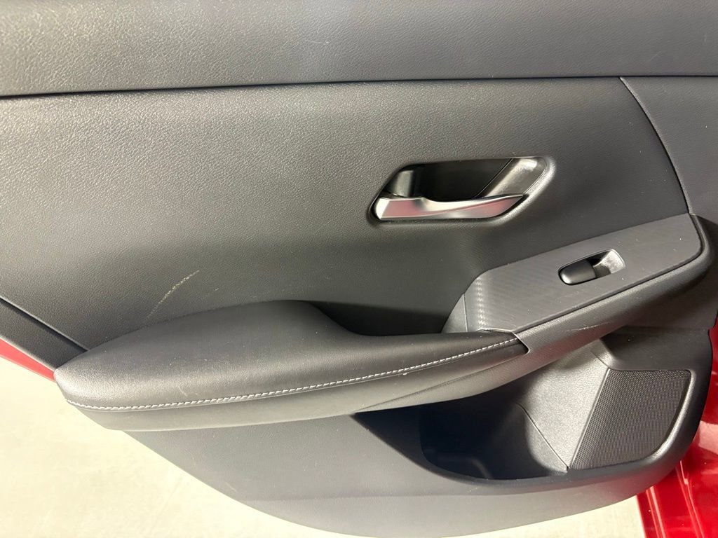 Used 2023 Nissan Sentra SV FWD image 36