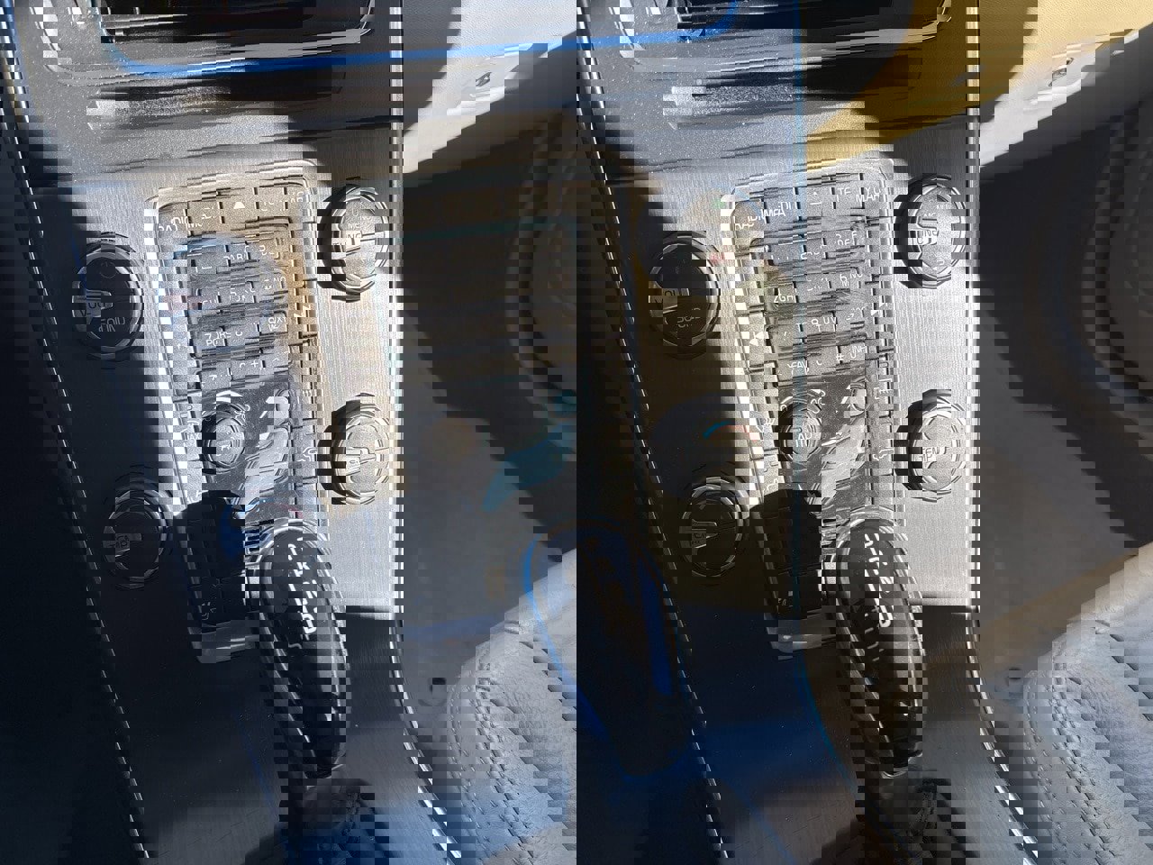 Used 2014 Volvo S60 T5 image 17