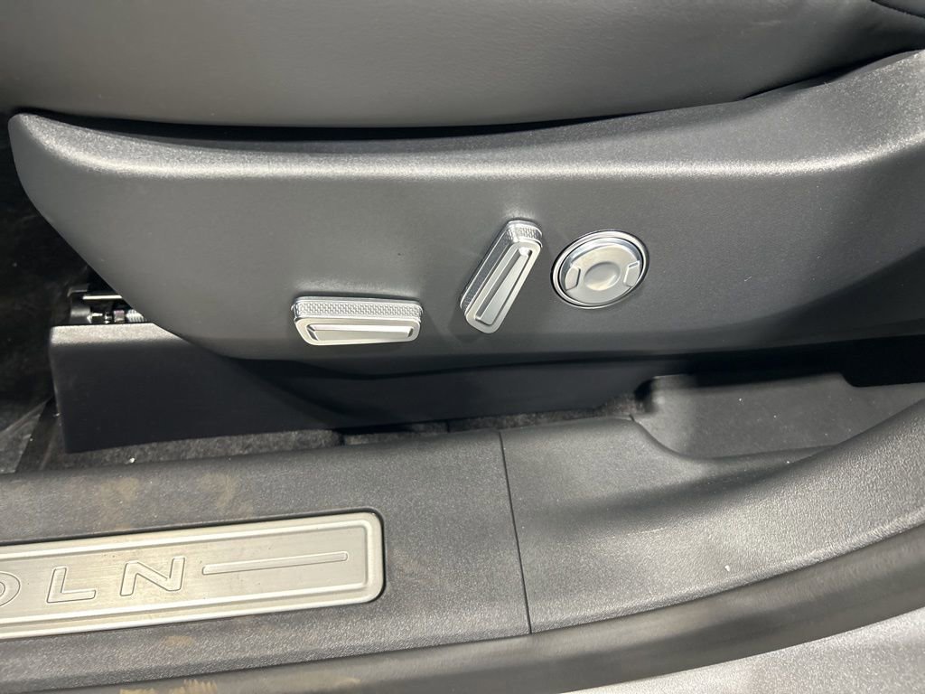 New 2026 Lincoln Nautilus Premier w/ Equipment Group 102A image 10