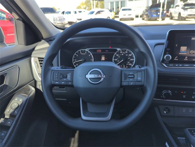 New 2026 Nissan Rogue S image 18