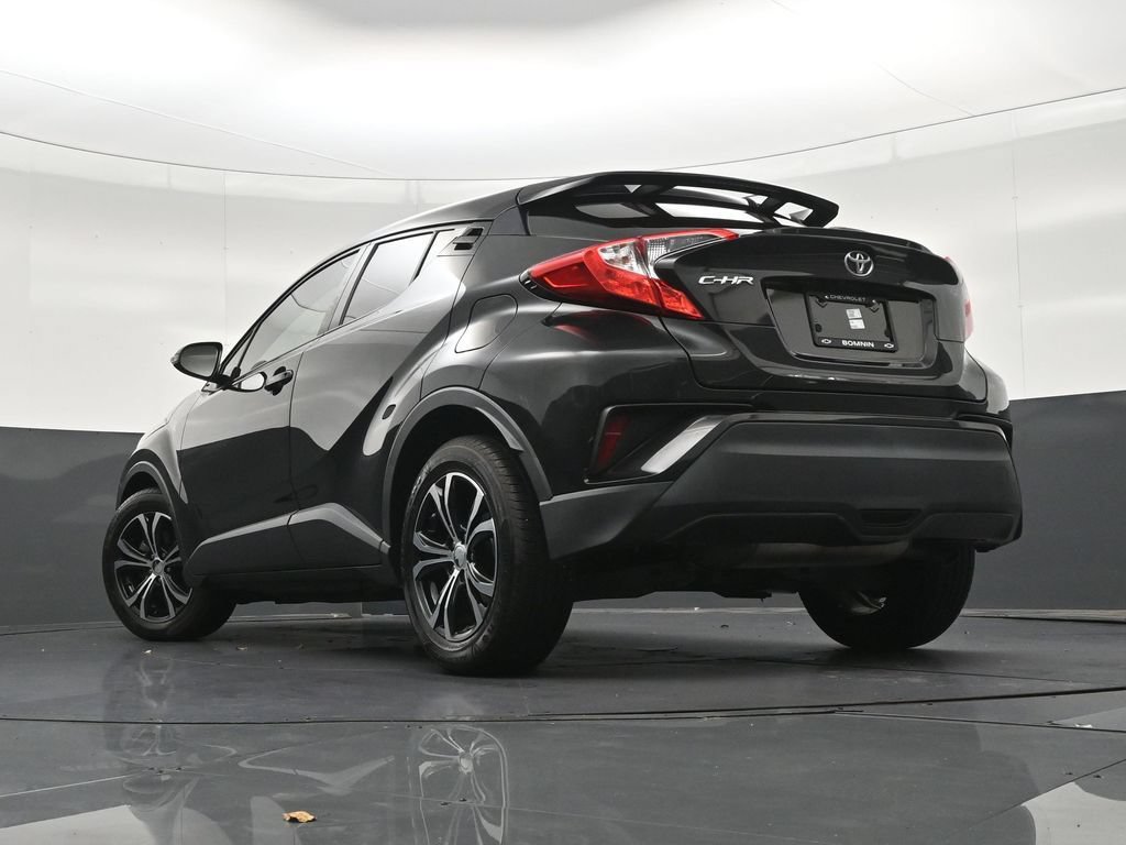 Used 2021 Toyota C-HR LE FWD image 30