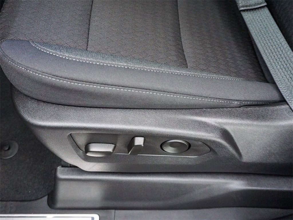 New 2025 Chevrolet Silverado 1500 LT image 21