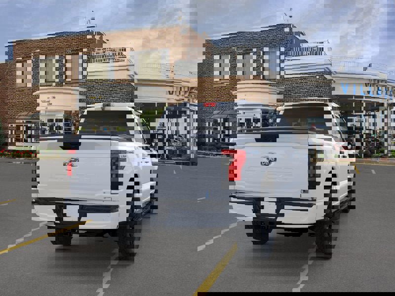 New 2025 Ford F150 Lightning XLT image 8