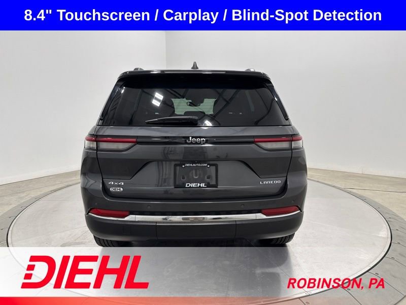 Used 2023 Jeep Grand Cherokee Laredo AWD/4WD image 6
