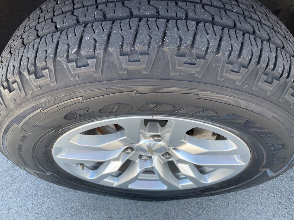 Used 2021 Chevrolet Silverado 1500 LT image 28