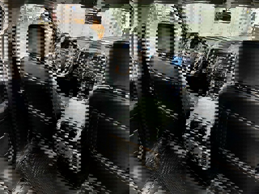 Used 2019 Ford F150 Lariat image 20