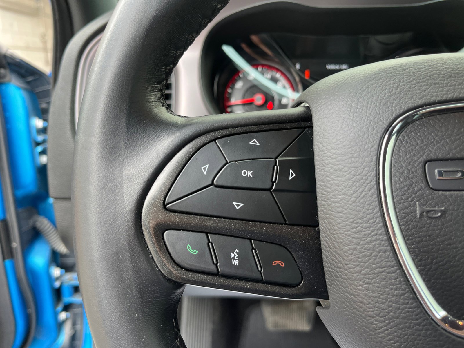 Used 2023 Dodge Charger SXT w/ Blacktop Package image 17