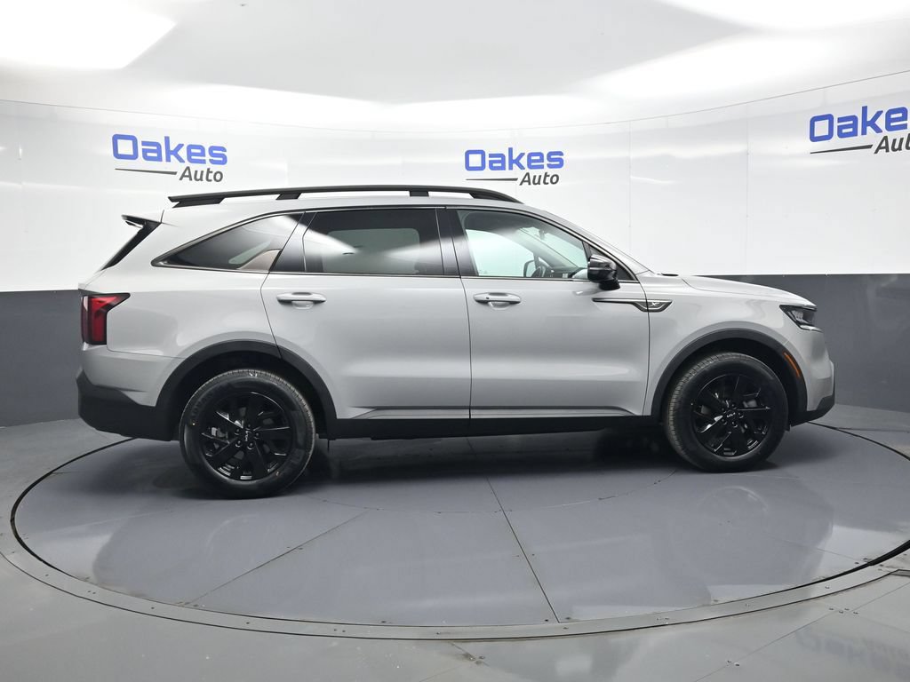 Certified 2022 Kia Sorento S AWD/4WD image 9