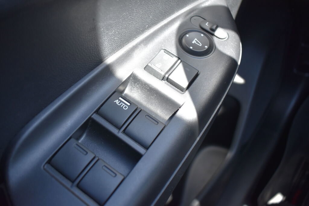 Used 2019 Honda Fit LX image 15