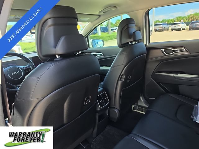 Used 2025 Kia Sportage EX FWD image 10