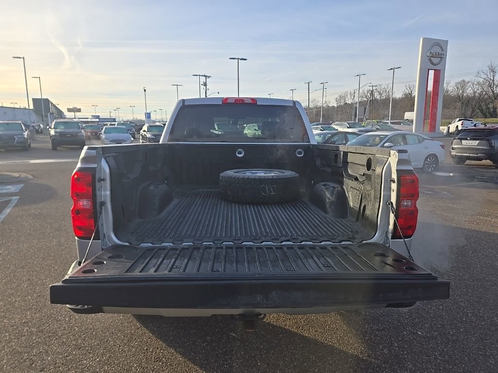 Used 2017 Chevrolet Silverado 1500 Custom w/ Custom Convenience Package image 26