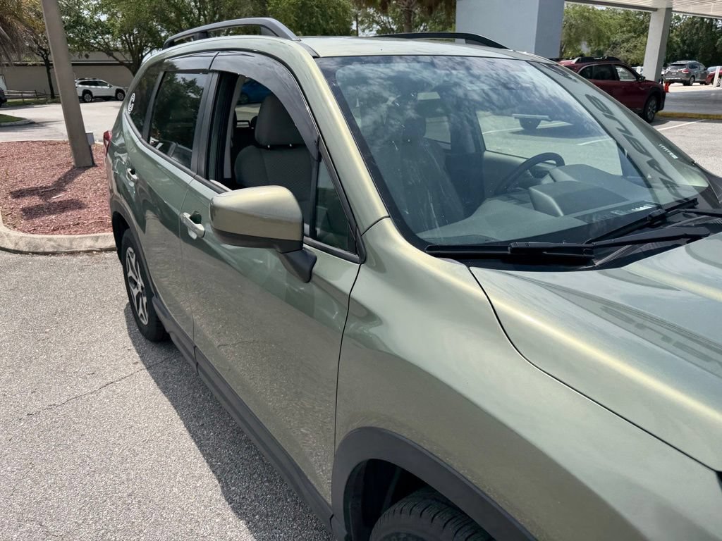 Used 2021 Subaru Forester Premium w/ Popular Package #1 AWD/4WD image 14