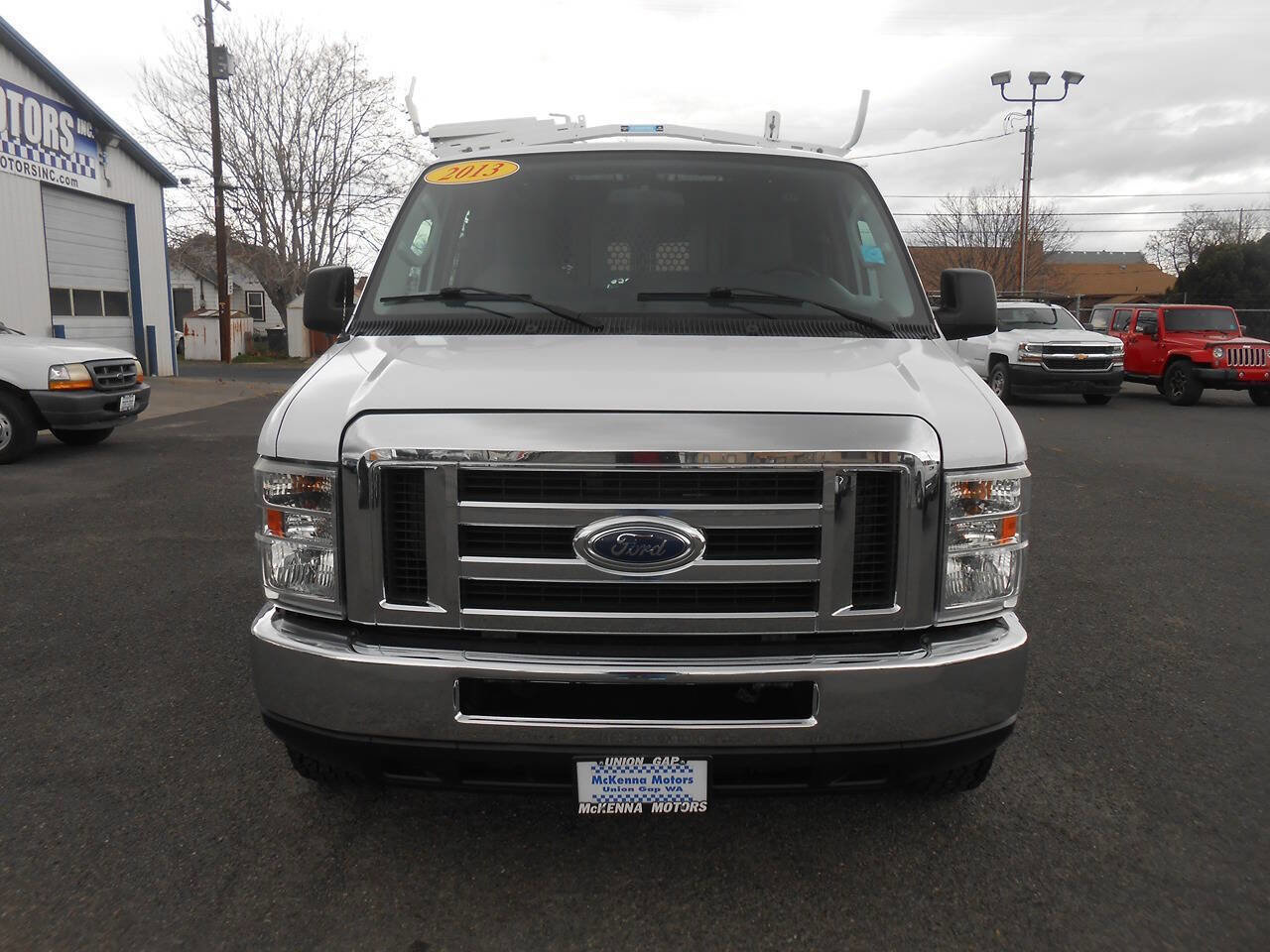 Used 2013 Ford E-250 and Econoline 250 w/ PWR Group image 4
