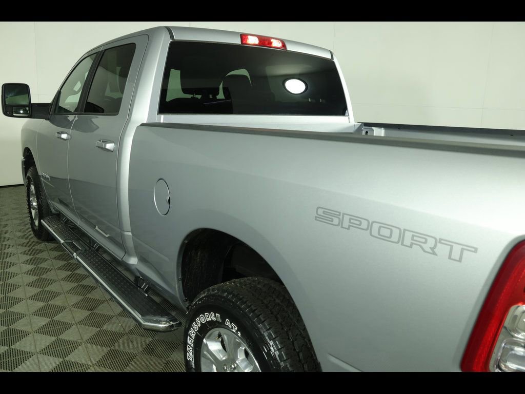 Used 2024 RAM 2500 Big Horn w/ Sport Appearance Package AWD/4WD image 20
