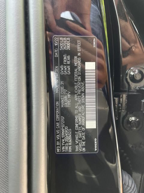 Certified 2023 Volvo XC60 B5 Plus w/ Climate Package AWD/4WD image 27